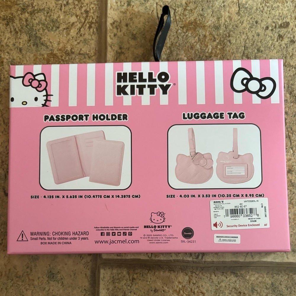NIB Hello Kitty *Bundle* Plushie sleep mask and passport holder luggage tag set - Picture 3 of 7